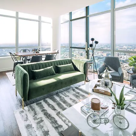 Cloud9 - Westloop At K2 Apartment